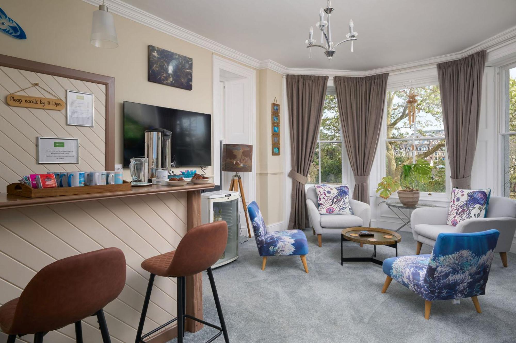 فندق Epchris House إلفراكومبْ المظهر الخارجي الصورة